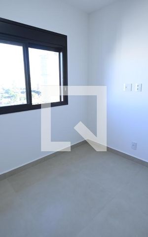 Apartamento para alugar com 118m², 3 quartos e 2 vagas Apartamento para alugar com 118m², 3 quartos e 2 vagasQuarto 2