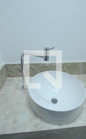 Apartamento para alugar com 118m², 3 quartos e 2 vagas Apartamento para alugar com 118m², 3 quartos e 2 vagasBanheiro 1