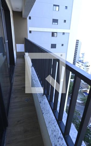 Apartamento para alugar com 118m², 3 quartos e 2 vagas Apartamento para alugar com 118m², 3 quartos e 2 vagasVaranda