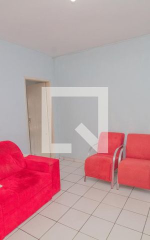 Casa à venda com 500m², 3 quartos e 1 vaga Casa à venda com 500m², 3 quartos e 1 vagaSala