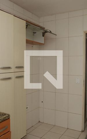 Casa de condomínio para alugar com 56m², 2 quartos e 1 vagaCozinha