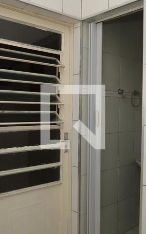 Casa de condomínio para alugar com 56m², 2 quartos e 1 vagaÁrea de Serviço