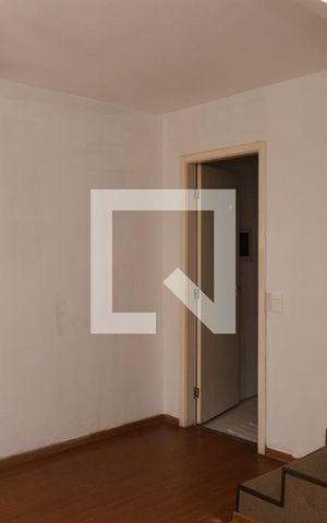 Casa de condomínio para alugar com 56m², 2 quartos e 1 vagaSala
