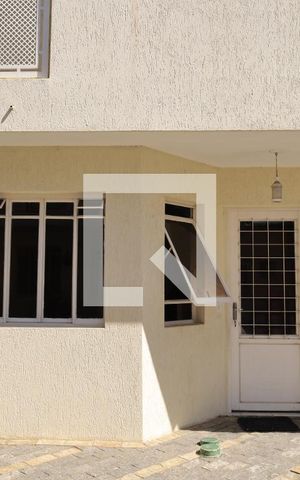 Casa de condomínio para alugar com 56m², 2 quartos e 1 vagaFachada da casa 