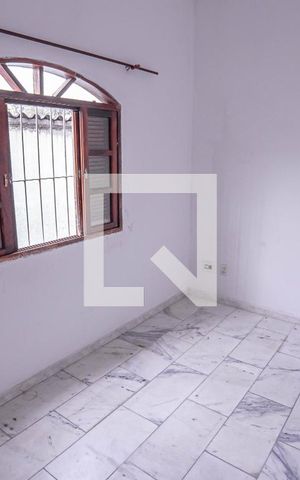 Casa para alugar com 160m², 5 quartos e 2 vagas Casa para alugar com 160m², 5 quartos e 2 vagasQuarto 3