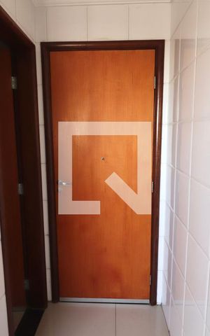 Apartamento para alugar com 290m², 4 quartos e 2 vagas Apartamento para alugar com 290m², 4 quartos e 2 vagasEntrada de serviço