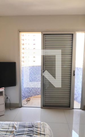 Apartamento para alugar com 290m², 4 quartos e 2 vagas Apartamento para alugar com 290m², 4 quartos e 2 vagasQuarto 3
