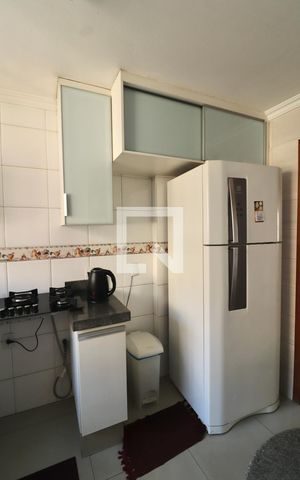 Apartamento para alugar com 290m², 4 quartos e 2 vagas Apartamento para alugar com 290m², 4 quartos e 2 vagasCozinha