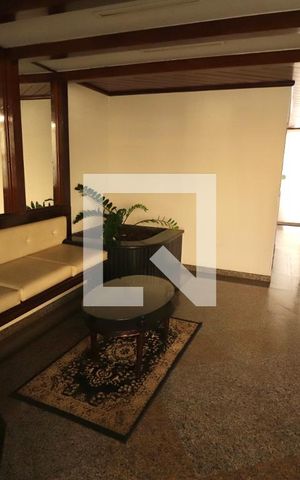 Apartamento para alugar com 290m², 4 quartos e 2 vagas Apartamento para alugar com 290m², 4 quartos e 2 vagasHall de entrada