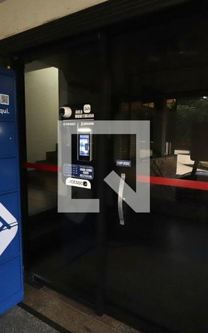 Apartamento para alugar com 290m², 4 quartos e 2 vagas Apartamento para alugar com 290m², 4 quartos e 2 vagasEntrada