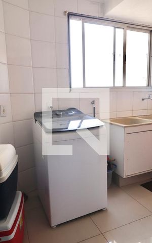 Apartamento para alugar com 290m², 4 quartos e 2 vagas Apartamento para alugar com 290m², 4 quartos e 2 vagasÁrea de Serviço