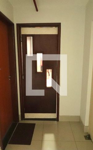 Apartamento para alugar com 290m², 4 quartos e 2 vagas Apartamento para alugar com 290m², 4 quartos e 2 vagasHall de entrada andar