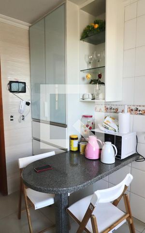 Apartamento para alugar com 290m², 4 quartos e 2 vagas Apartamento para alugar com 290m², 4 quartos e 2 vagasCozinha