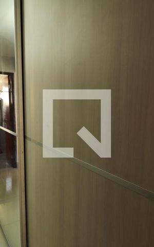 Apartamento para alugar com 290m², 4 quartos e 2 vagas Apartamento para alugar com 290m², 4 quartos e 2 vagasQuarto 3 - Armários