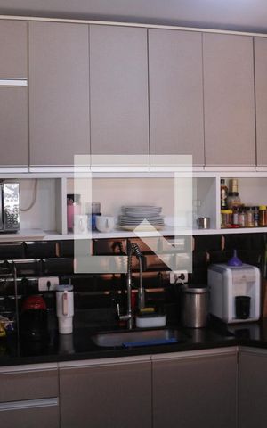 Casa à venda com 129m², 2 quartos e 2 vagasCozinha