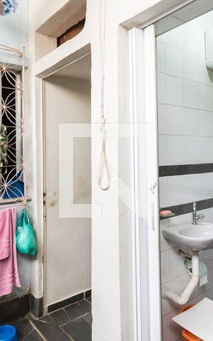 Casa à venda com 96m², 2 quartos e 1 vagaBanheiro de serviço
