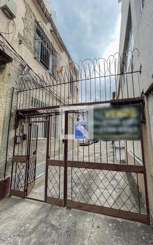 Casa à venda com 96m², 2 quartos e 1 vagaFachada