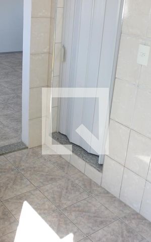 Casa para alugar com 60m², 1 quarto e sem vagaÁrea de Serviço
