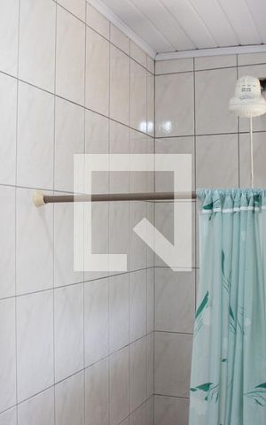 Casa para alugar com 60m², 1 quarto e sem vagaBanheiro