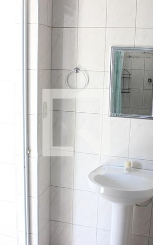 Casa para alugar com 60m², 1 quarto e sem vagaBanheiro