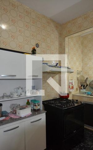 Apartamento à venda com 100m², 2 quartos e 1 vagaCozinha