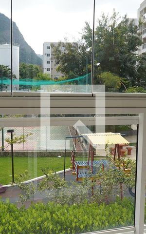 Apartamento para alugar com 64m², 2 quartos e 1 vagaVaranda