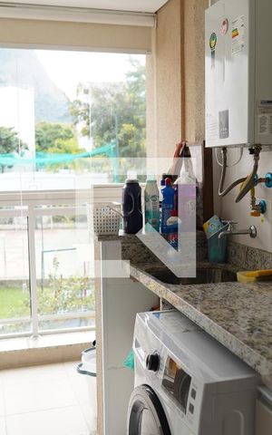 Apartamento para alugar com 64m², 2 quartos e 1 vagaÁrea de Serviço