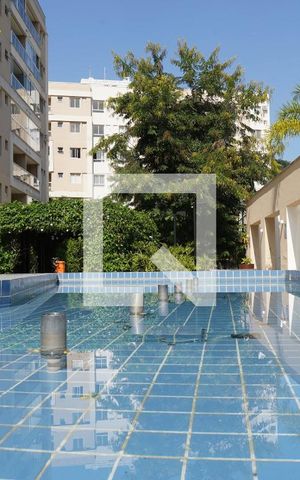 Apartamento para alugar com 64m², 2 quartos e 1 vagaÁrea comum
