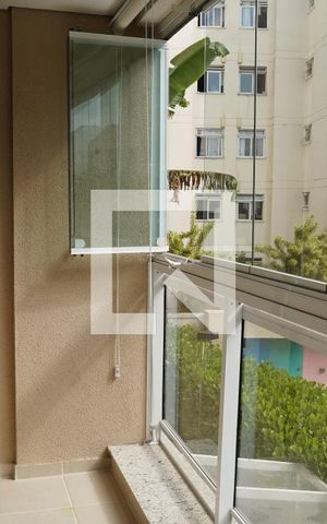 Apartamento para alugar com 64m², 2 quartos e 1 vagaVaranda