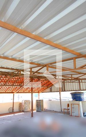 Casa à venda com 400m², 3 quartos e 3 vagasPilotis