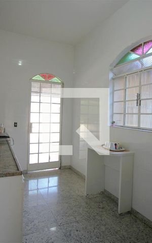 Casa à venda com 400m², 3 quartos e 3 vagasCozinha