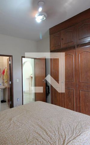 Casa à venda com 400m², 3 quartos e 3 vagasSuite