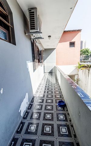 Casa para alugar com 279m², 3 quartos e 5 vagas Casa para alugar com 279m², 3 quartos e 5 vagasCorredor