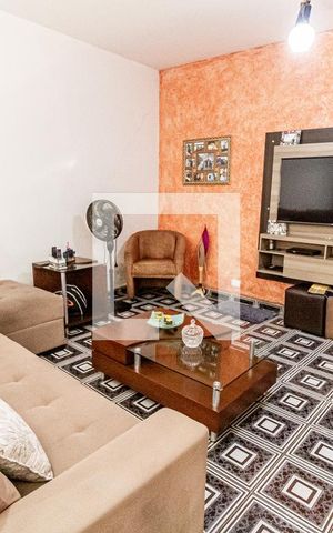 Casa para alugar com 279m², 3 quartos e 5 vagas Casa para alugar com 279m², 3 quartos e 5 vagasSala