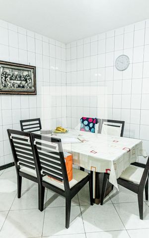 Casa para alugar com 279m², 3 quartos e 5 vagas Casa para alugar com 279m², 3 quartos e 5 vagasCozinha