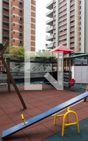 Apartamento à venda com 164m², 3 quartos e 2 vagasÁrea comum - Playground