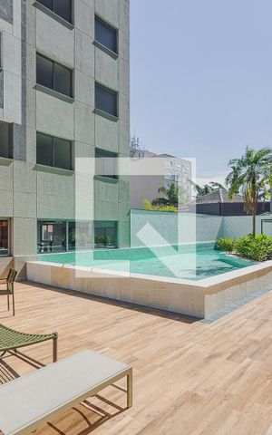 Studio à venda com 24m², 1 quarto e sem vagaPiscina