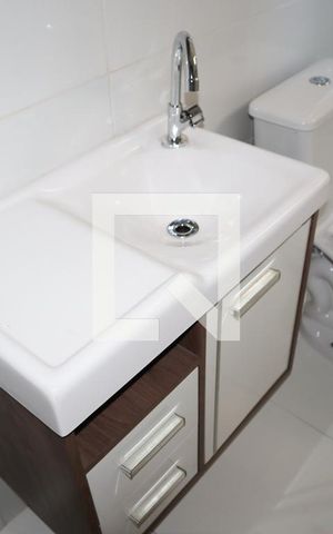 Apartamento para alugar com 48m², 1 quarto e sem vagaBanheiro
