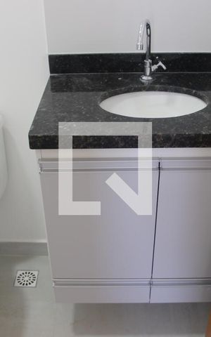 Apartamento para alugar com 55m², 2 quartos e 1 vagaBanheiro 1