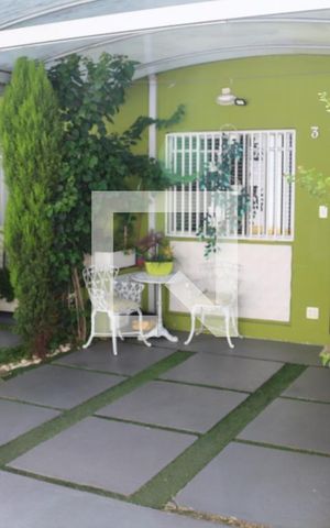 Casa de condomínio à venda com 80m², 2 quartos e 1 vagaGaragem