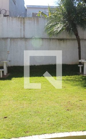 Casa de condomínio à venda com 80m², 2 quartos e 1 vagaÁrea comum