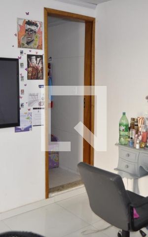 Casa à venda com 87m², 2 quartos e sem vagaSala