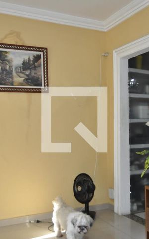 Casa à venda com 87m², 2 quartos e sem vagaSala