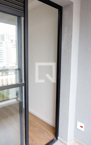 Apartamento para alugar com 34m², 1 quarto e 1 vagaSacada
