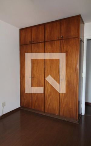 Apartamento à venda com 81m², 2 quartos e 1 vagaQuarto
