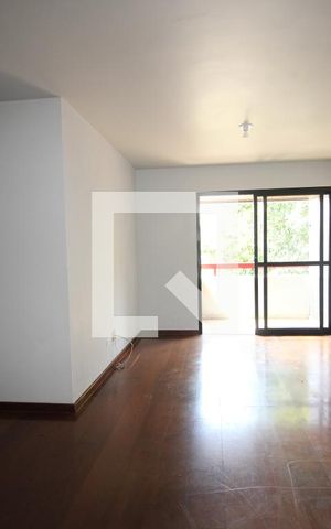 Apartamento à venda com 81m², 2 quartos e 1 vagaSala
