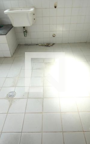Apartamento à venda com 81m², 2 quartos e 1 vagaÁrea de Serviço