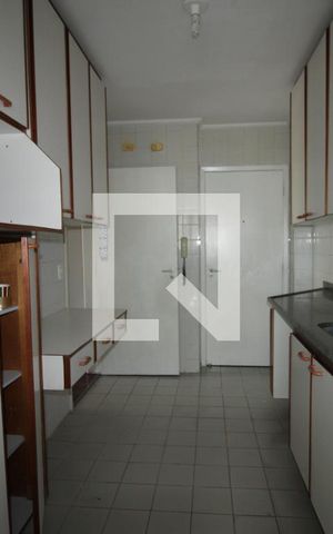 Apartamento à venda com 81m², 2 quartos e 1 vagaCozinha