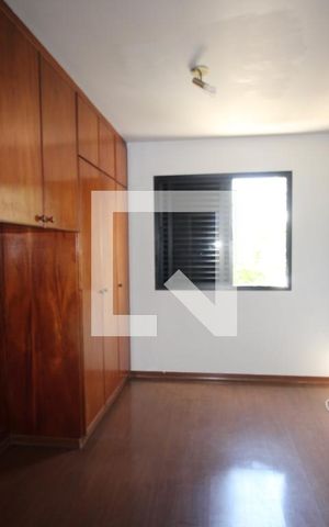 Apartamento à venda com 81m², 2 quartos e 1 vagaSuíte
