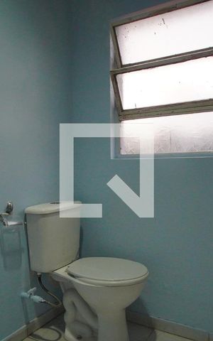Casa para alugar com 110m², 2 quartos e 1 vagaBanheiro da Suíte